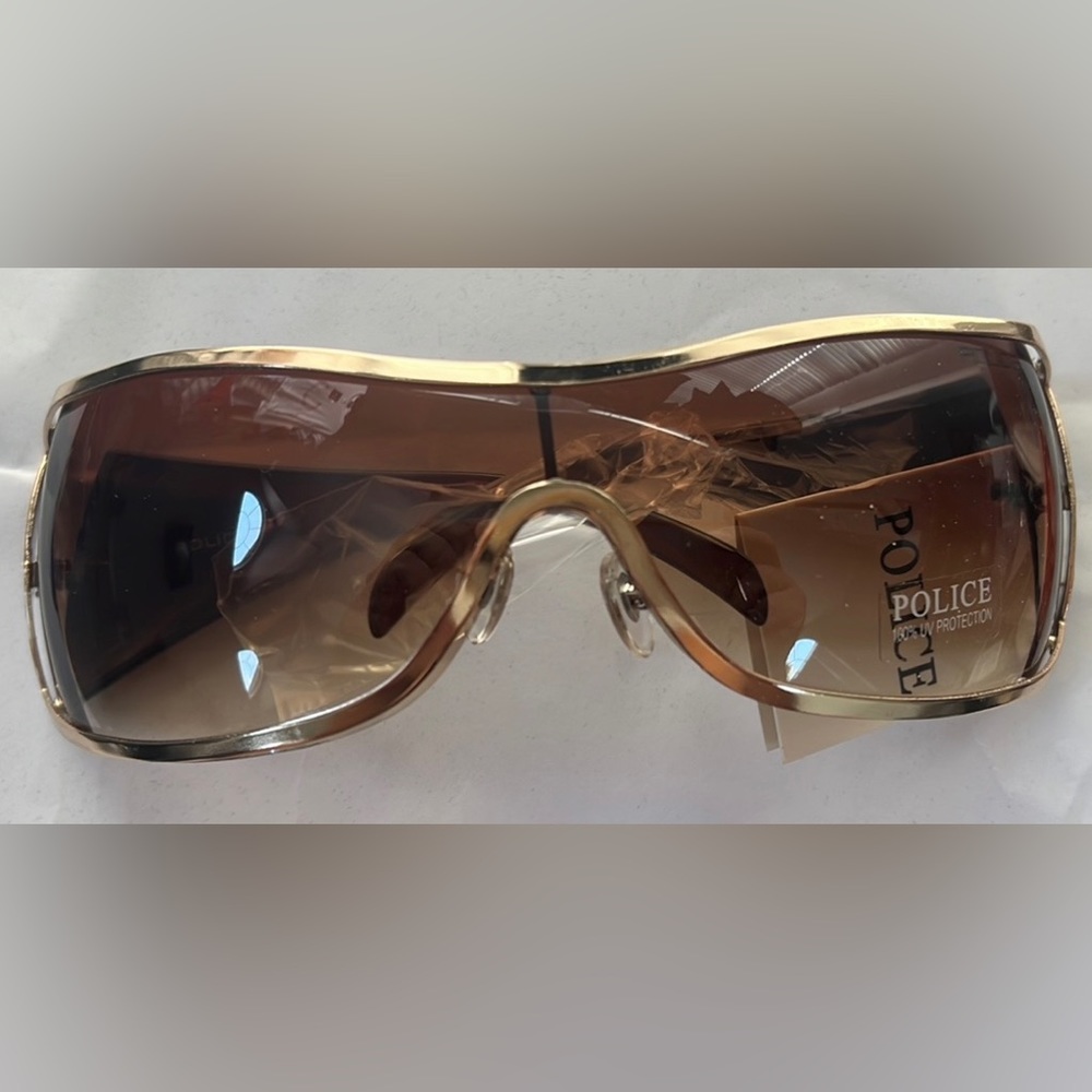 POLICE UNISEX SUNGLASSES MODEL TZ8711 SIZE 75 13-125 NEW WITH TAGS